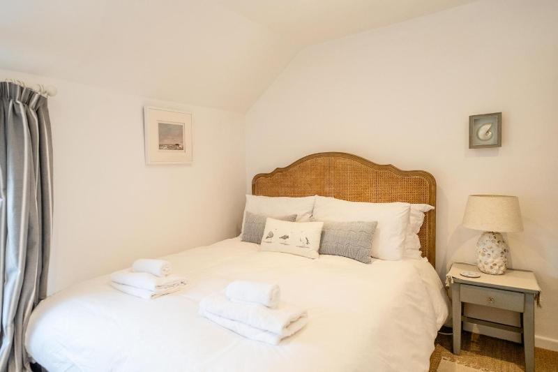 Seahorse Cottage Aldeburgh - sleeps 4 - Adult only property - Managed by Aldeburgh Coastal Cottages - image 31