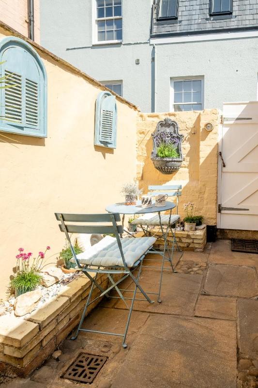 Seahorse Cottage Aldeburgh - sleeps 4 - Adult only property - Managed by Aldeburgh Coastal Cottages - image 21
