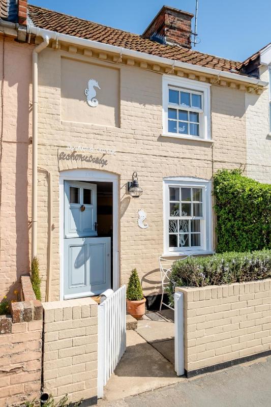 Seahorse Cottage Aldeburgh - sleeps 4 - Adult only property - Managed by Aldeburgh Coastal Cottages - image 12