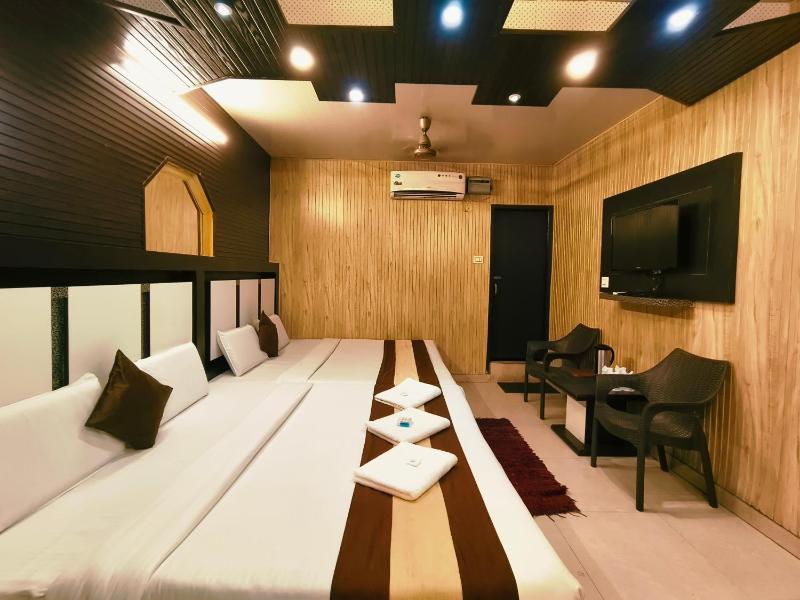 Hotel PardesiHar ki pauri Road Haridwar - image 19