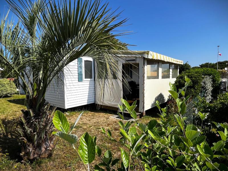 Mobile Home image 1