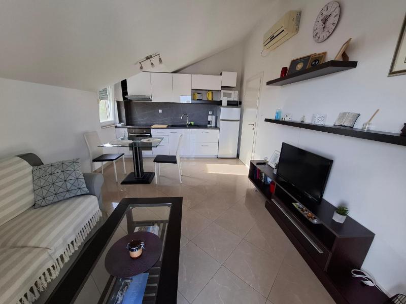 Apartment Tin - image 22