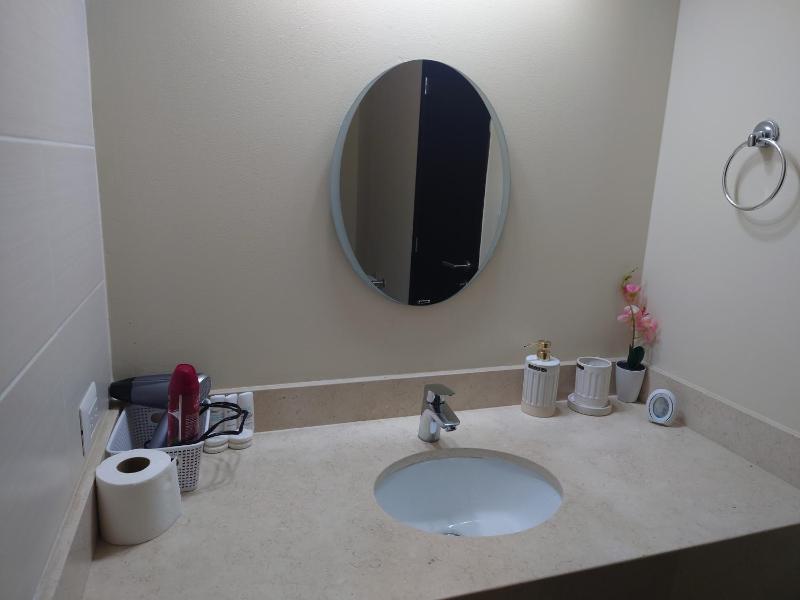 Moderno y cómodo apartamento - image 15