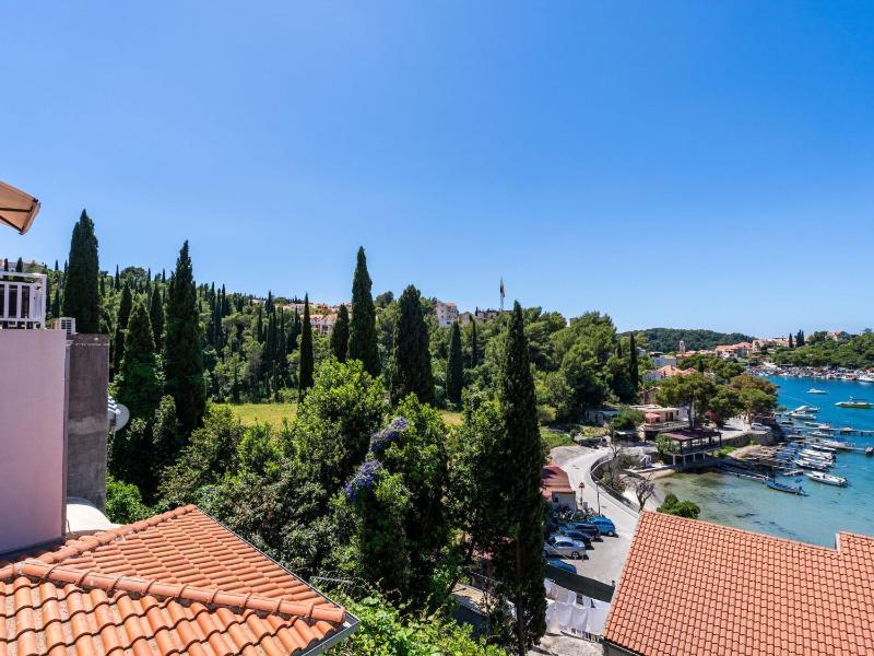 Apartment Sunset Cavtat-Two Bedroom Apartment with Balcony - image 18