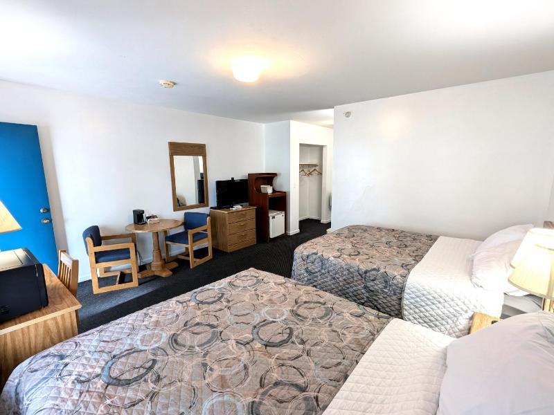 Double Room - Disability Access image 3