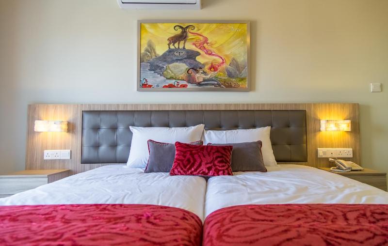 Zodiac Hotel Apartments - image 6