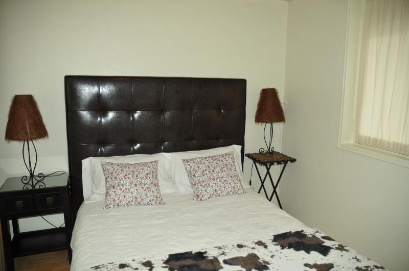 Deluxe Double Room with Balcony image 2