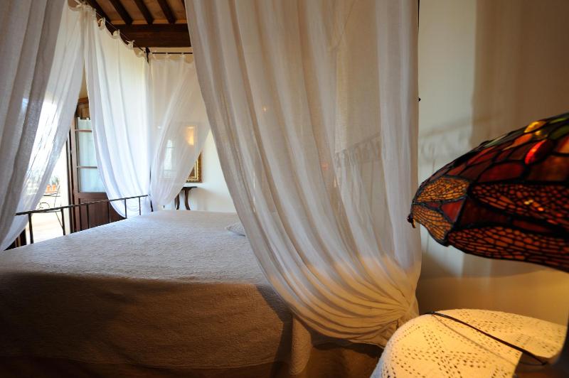 Triple Room image 2