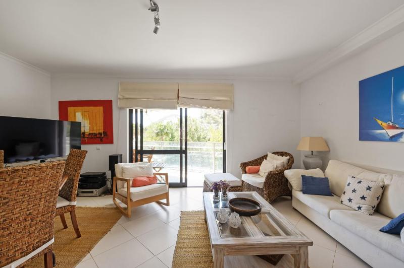 BmyGuest - Sesimbra Palames Beach & Pool Apartment - image 21