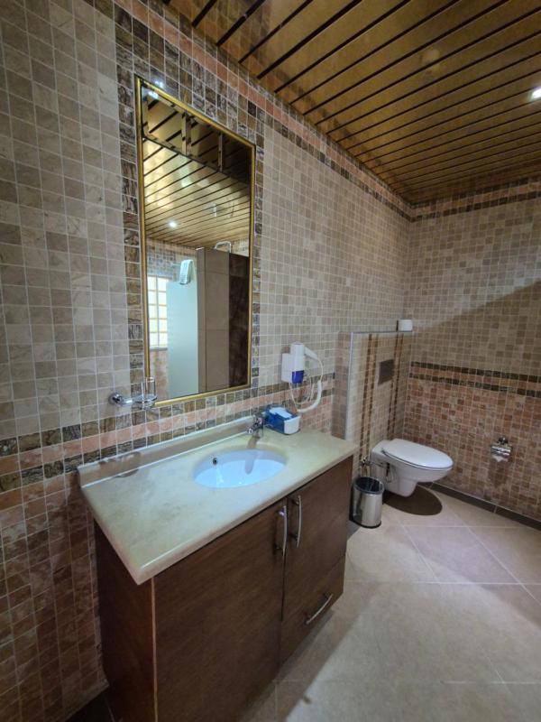 Suite image 2