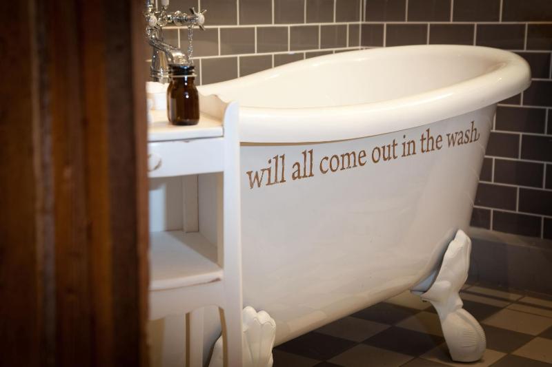 Suite image 2
