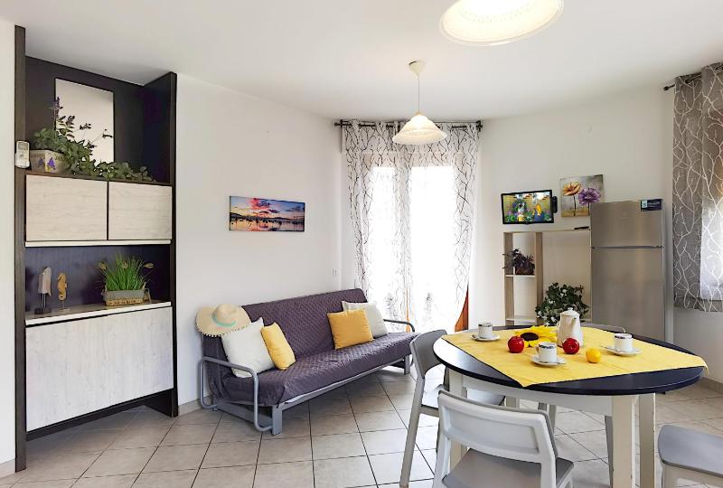 Horizon Belmare Apartments - image 2