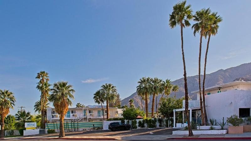 Inn at Palm Springs - image 49