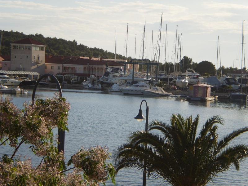 Apartments Vala - image 32