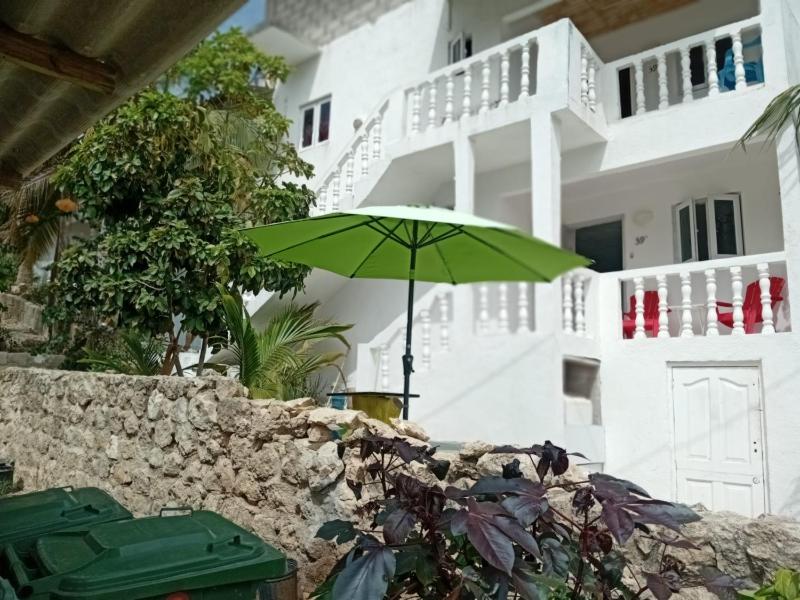 High View Apartments C - image 40