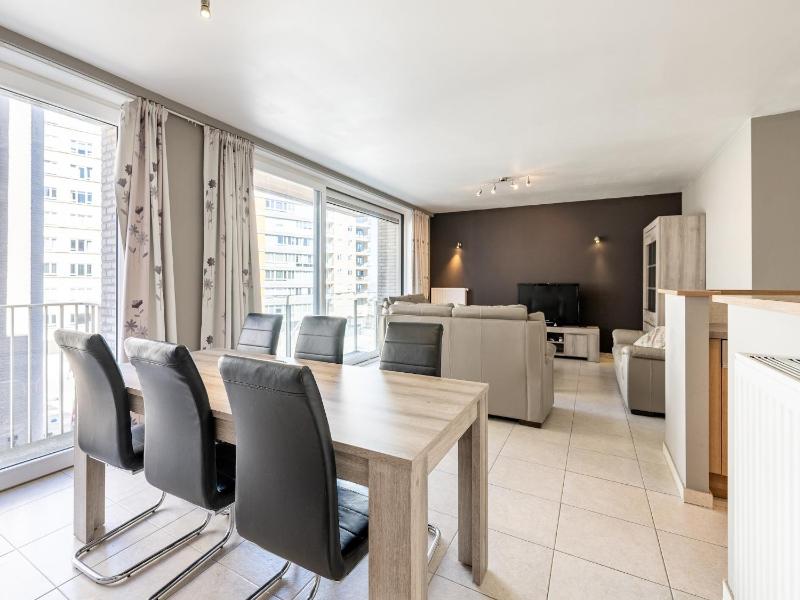 Apartment in Blankenberge near Beach  Casino - image 16