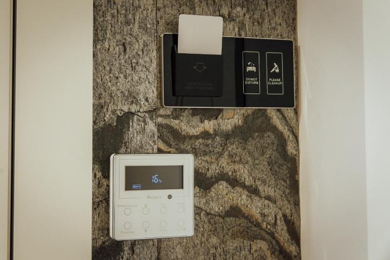 Junior Suite image 2