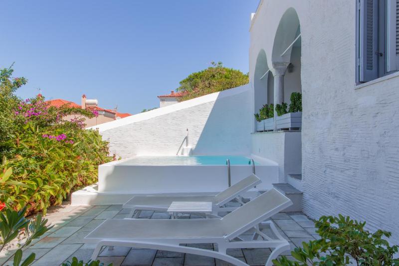 Captain’s Sea View Home with Private Pool image 2