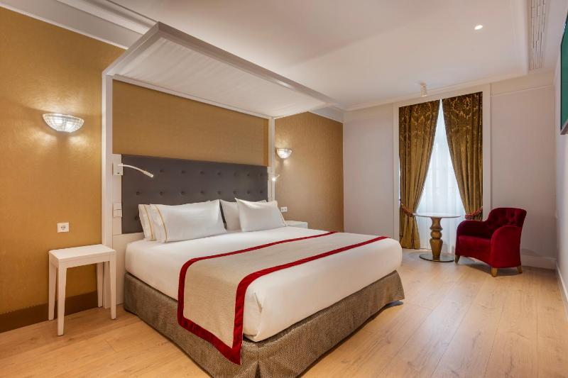 Junior Suite image 4