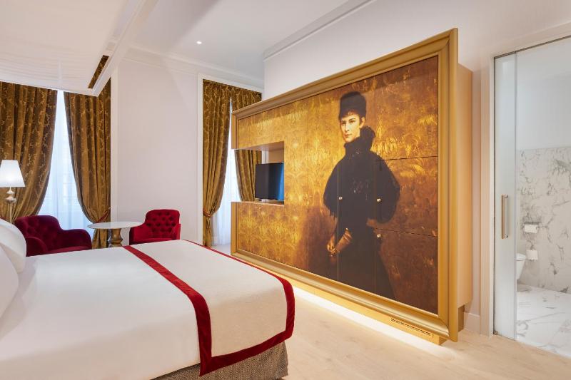 Superior Double or Twin Room image 2
