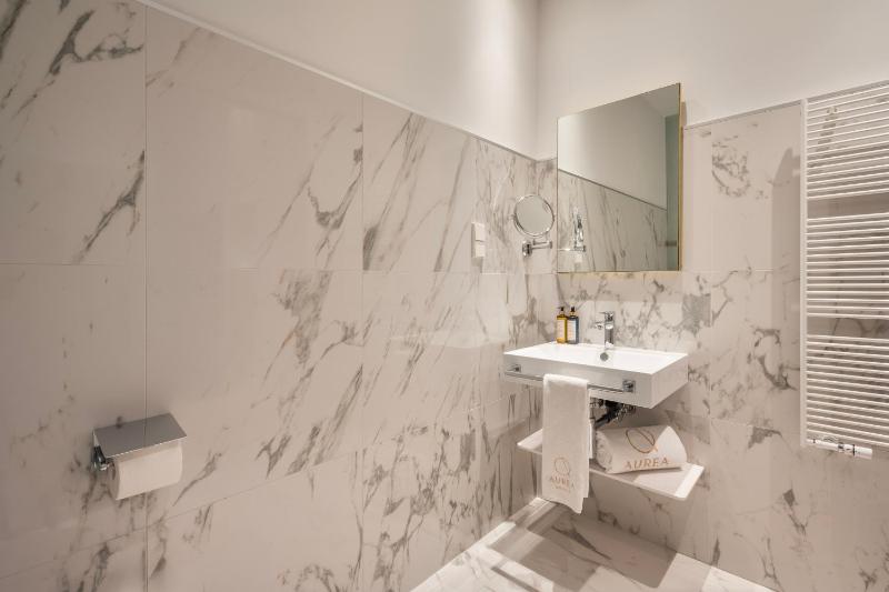 Superior Double or Twin Room image 1