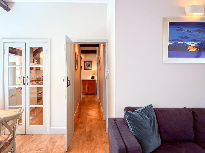 Three-Bedroom House image 1