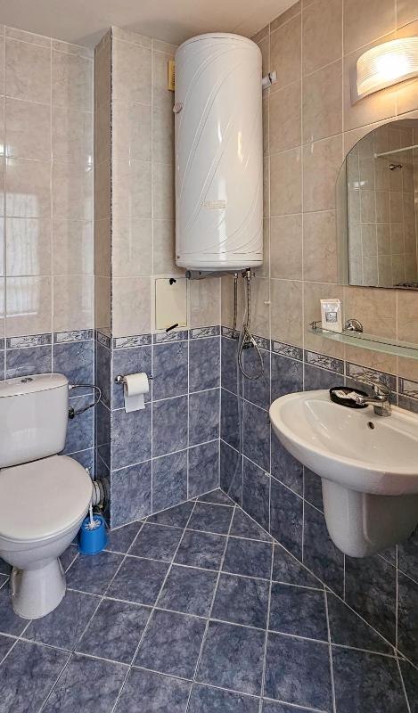 Anita Holiday Apartments - image 12