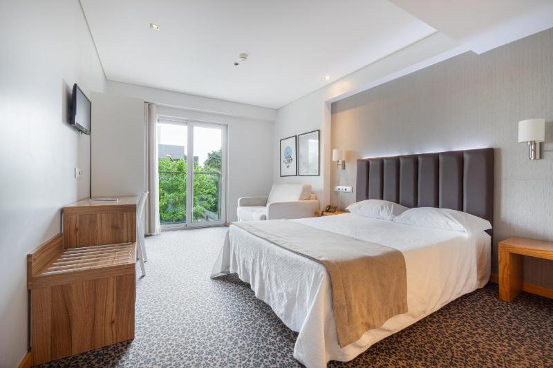 Double Room image 1