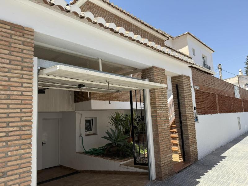 Nerja Paradise Rentals - Villa Jazmines - image 7