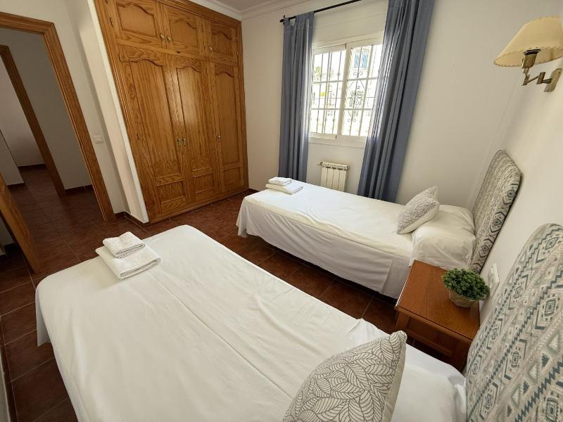 Nerja Paradise Rentals - Villa Jazmines - image 24