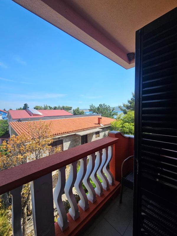 One-Bedroom Apartment with Balcony - Sea and Mountain View image 2