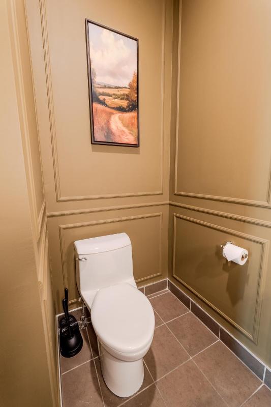 Self Check-In Boutique Hotel - Quartier latin - Room 202 - image 2