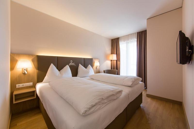 Two-Bedroom Suite image 1