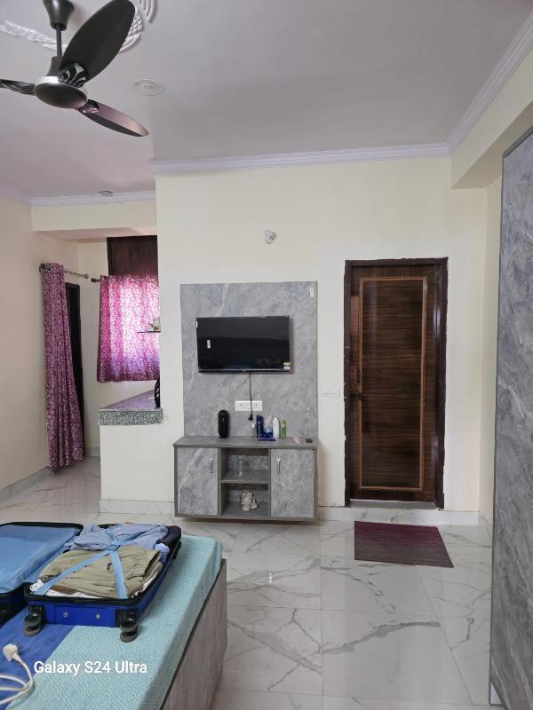 Shree Sai Stay - image 2