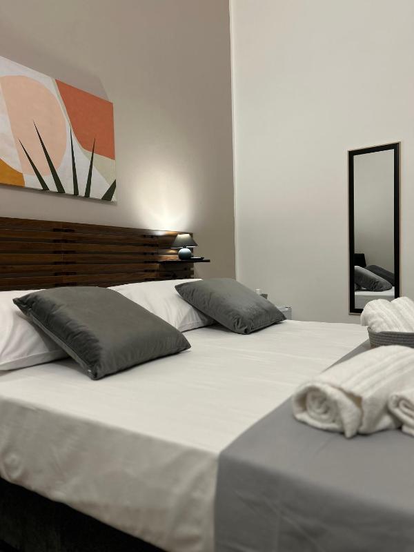 Florio Rooms - image 27