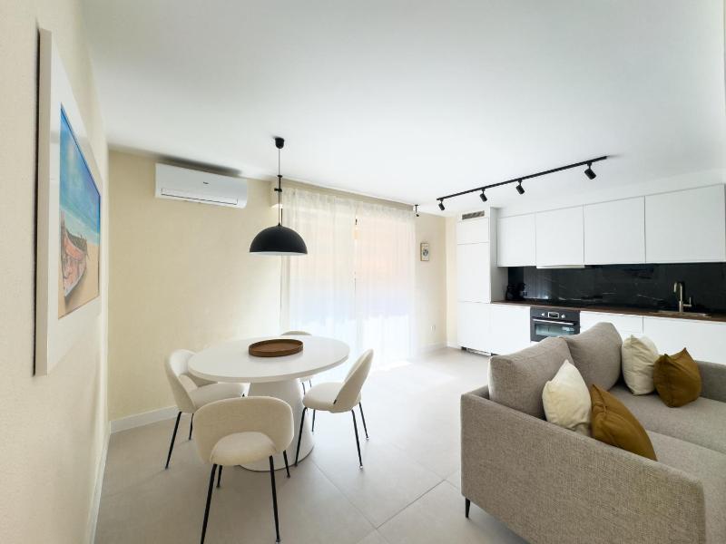 163 Fabulous Apartment Alicante-Holiday - image 8