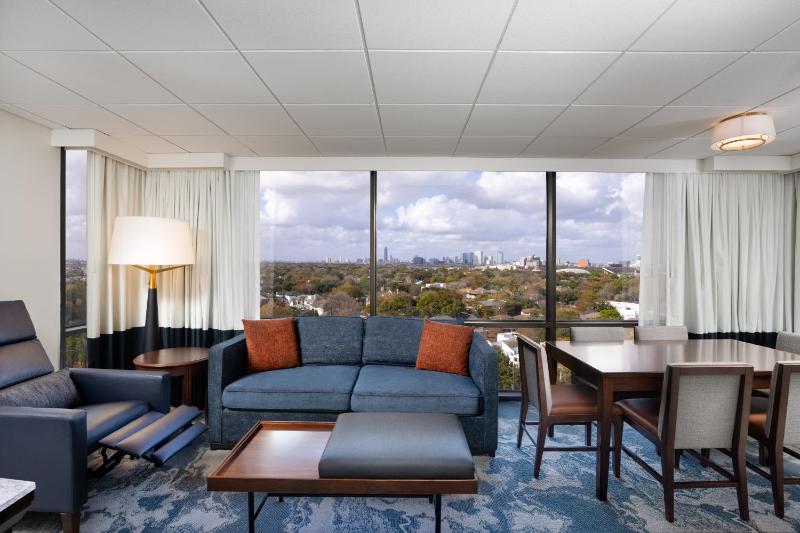 Two-Bedroom Suite with Kitchen image 3