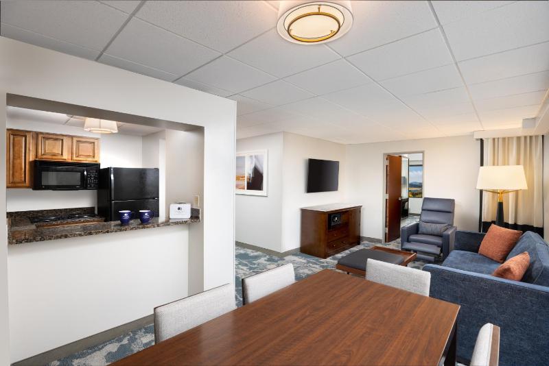 Two-Bedroom Suite with Kitchen image 2