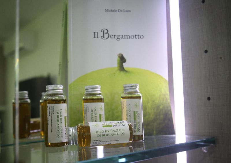 Triple Room with Private Bathroom image 3