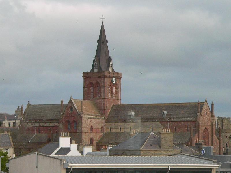 One-Bedroom Apartment image 3