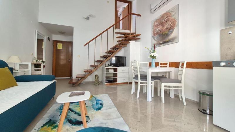 Egon Apartments - image 6