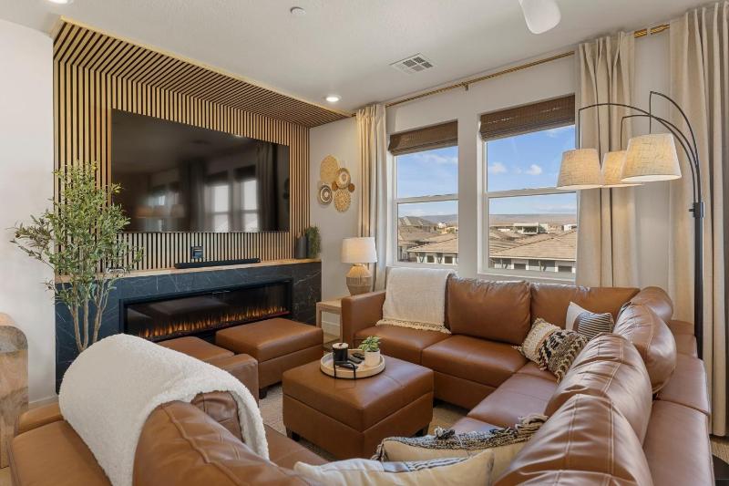 Three-Bedroom Apartment image 1
