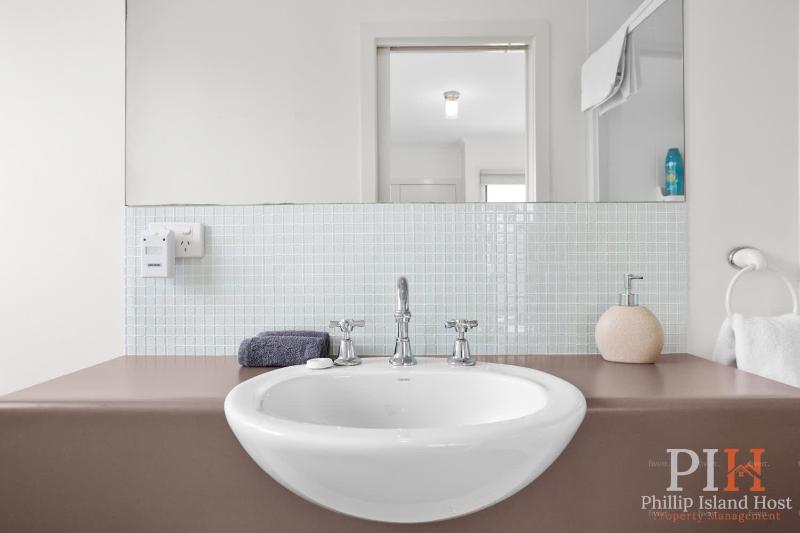 Relaxing Family Home in Cowes - image 2