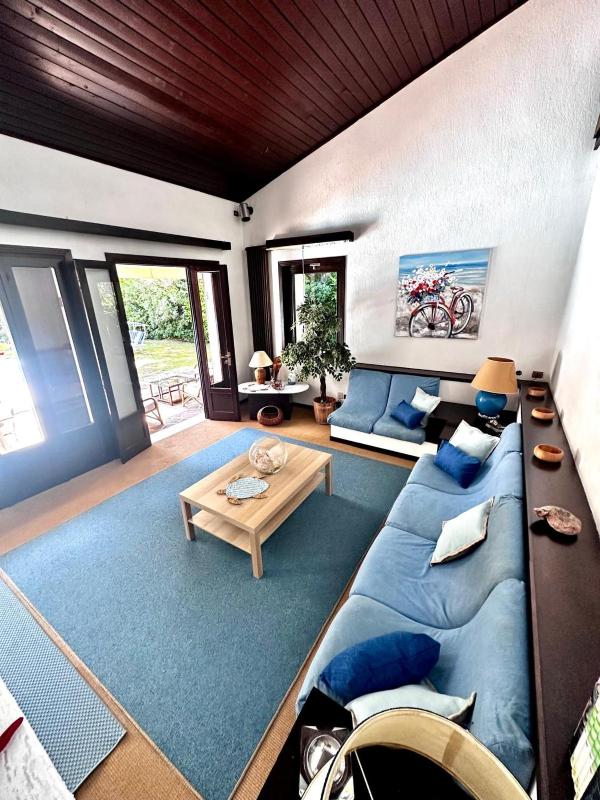 Villa sunshine with shared pool - image 14