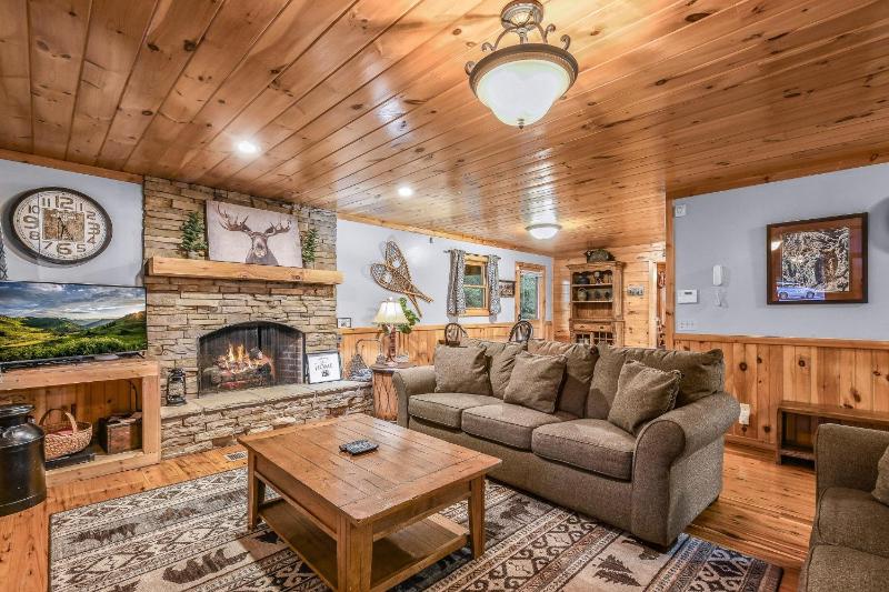 The Ranch Cabin in Great Smoky Mountain - image 32