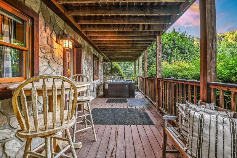 The Ranch Cabin in Great Smoky Mountain - image 15