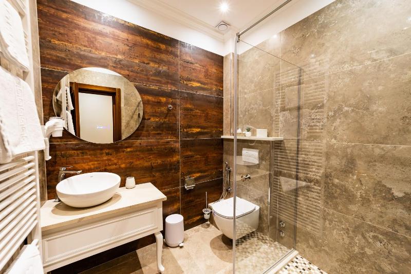 Twin Room image 1
