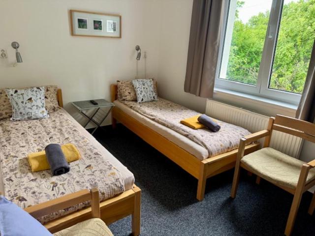 Standard Double or Twin Room with Garden View image 3