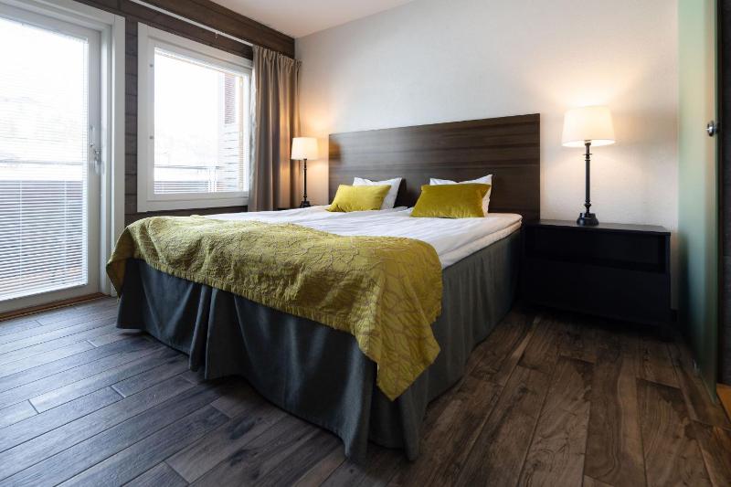 Deluxe Apartment jacuzzi image 2