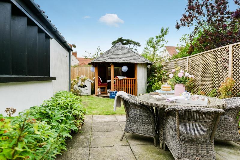 Danes House 4 - image 8